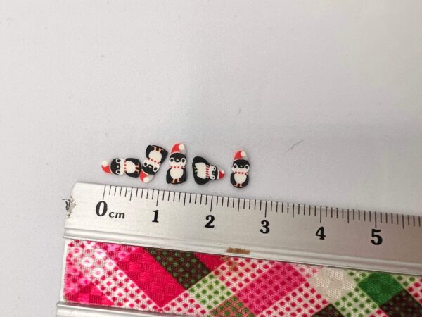 Frosty Penguin Pals: 5mm Clay Christmas Penguins Slices - Image 2