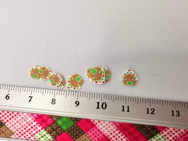 Festive Ginger Slices: 5mm Clay Gingerbread House Slices - Image 2