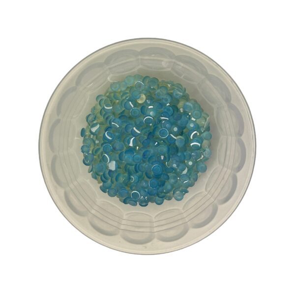 ChromaGlow Shifters Blue 5mm – UV Colour Changing Rhinestones | Sparkling Resin Craft & Tumbler Embellishments - Image 2