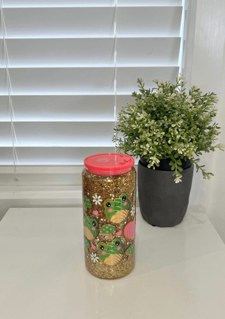 Golden Frogs - Ready Made 16oz Glass Snowglobe Tumbler