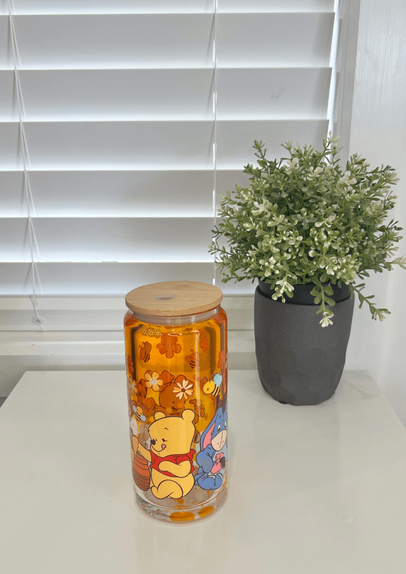 Pooh Hunny Drip - Ready Made 16oz Glass Snowglobe Tumbler