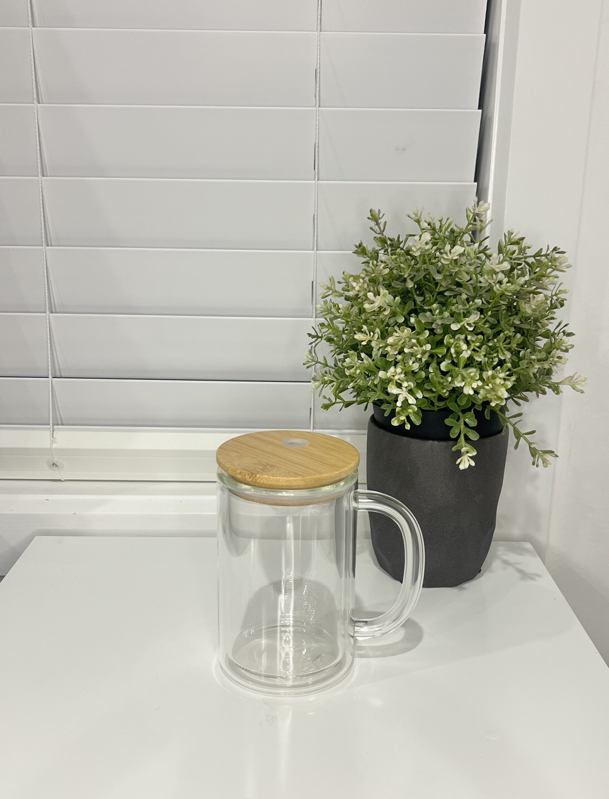 20oz glass snowglobe mug with glitter handle - Design your own